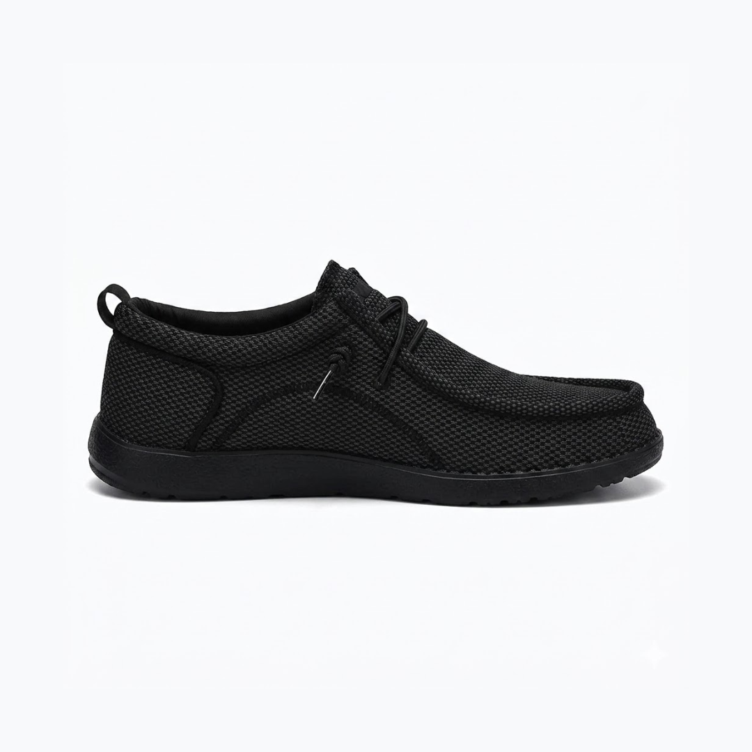 HypeWalk Casual Moc + Free Sock Pack
