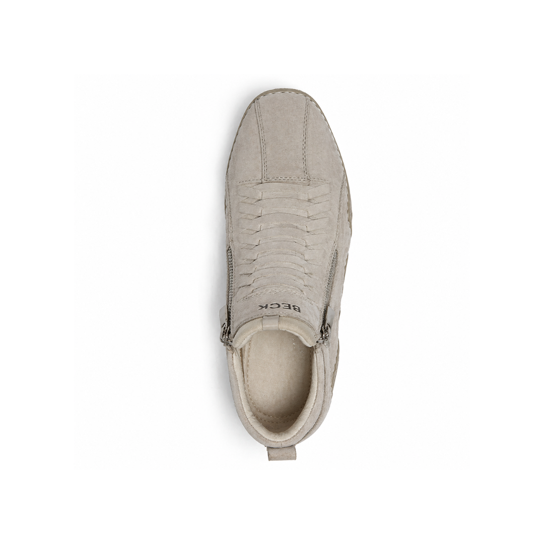 HypeWalk Zip Boss + Free Sock Pack