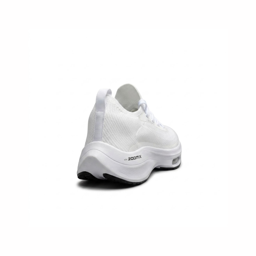 HypeWalk ZeroG Runner + Free Sock Pack